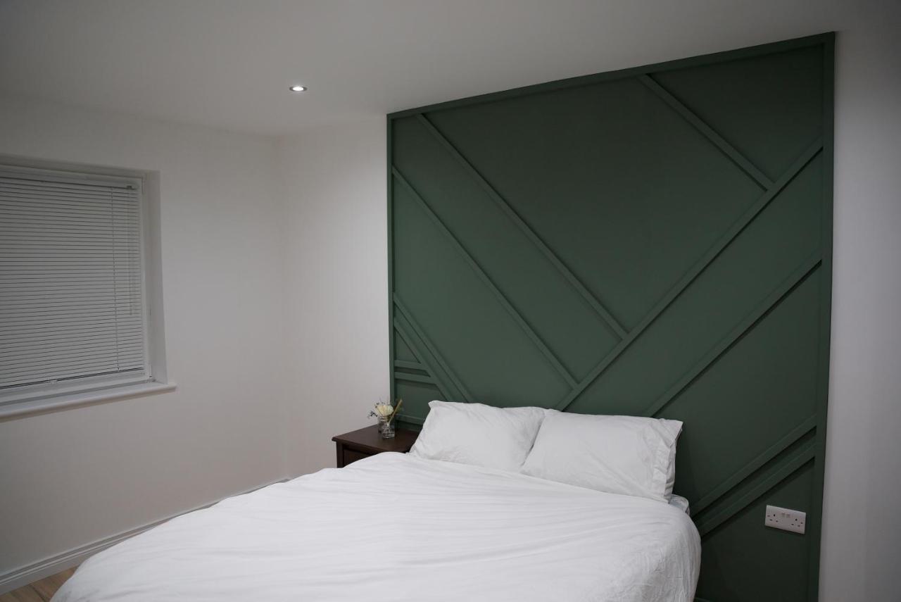 Modern 3 Bedroom Coastal Home Newry Exterior photo
